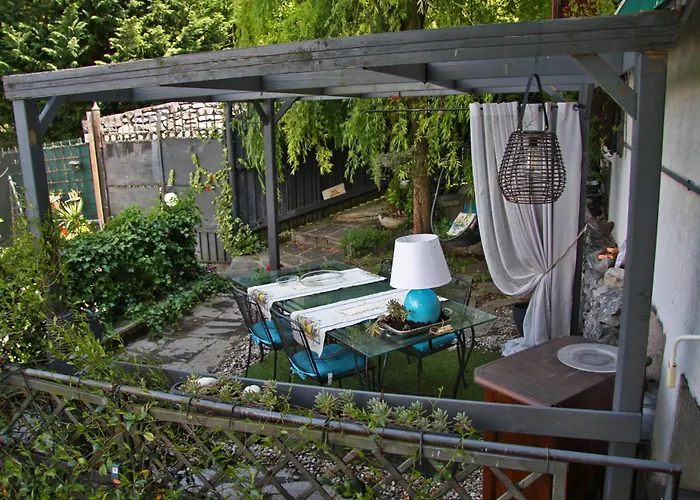 Maison d'hôtes Grazie Mille - Charming Escape Perledo