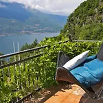 Grazie Mille - Charming Escape بيت ضيافة Perledo