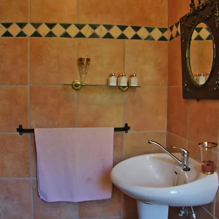 Guest house Grazie Mille - Charming Escape Perledo